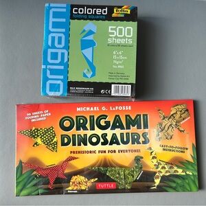 🦖🦕NWT - Origami Dinosaurs Kit with BONUS! 500 Sheet Pack of Origami Papers